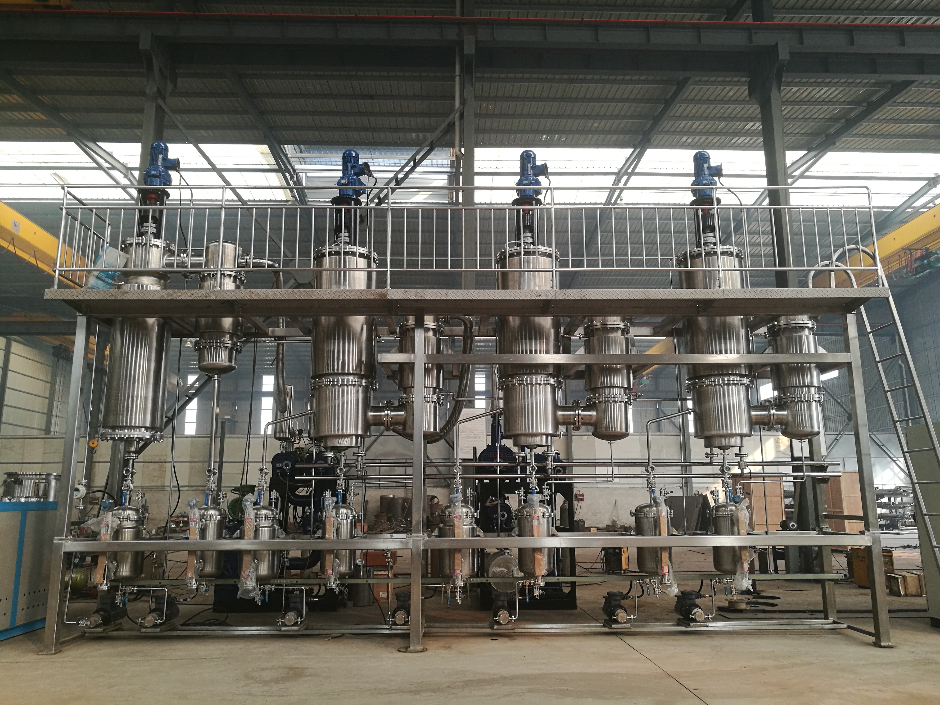 四级分子蒸馏应用于高纯度鱼油分离